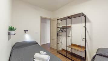 3 bedrooms, WiFi, bed sheets
