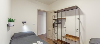 Apartment 'Fmr Avenida Almería' with Private Terrace, Balcony and Wi-Fi