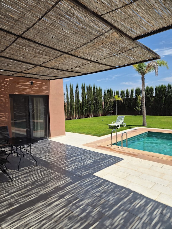 Pool - Villa with private pool in Agadir, not overlooked (Souss-Massa)