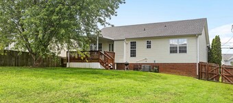 Cozy Family Retreat Near Fort Campbell, Sleeps 8