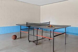 Spielezimmer