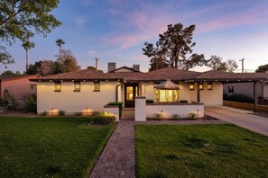 Exterior - Casa Arcadia Rejuvenation Retreat (Phoenix)