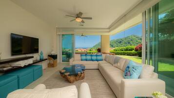 Apartment (3 Bedrooms) | Front of property