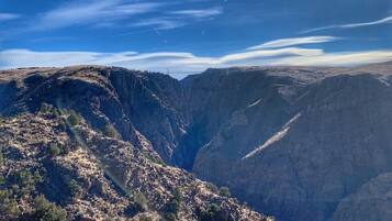 Helicopter/plane tours