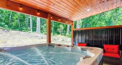 New Romantic Couples Silo Home on Deer Farm