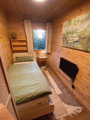 WiFi, bed sheets - Cozy cabin in the countryside (Dammbach)