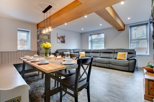 5 Bed in Bala (oc-bow163)