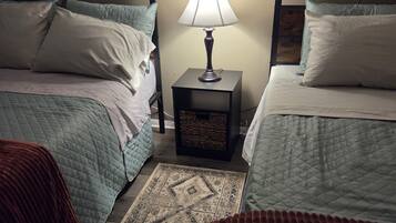 2 bedrooms, iron/ironing board, WiFi (free), bed sheets