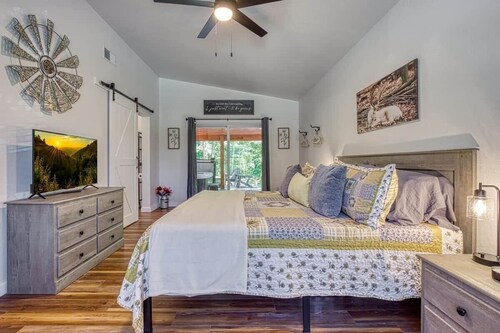 Corrugated Cottage