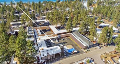 The Pine Queen at Blue Jay Lodge
