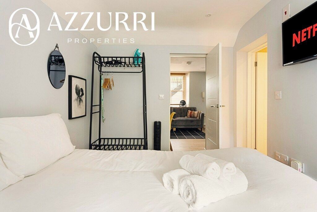 1 bedroom, iron/ironing board, internet, bed sheets