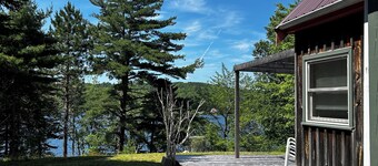 Blue Jay Cottage - come stay at our little paradise on Churchlake, NS