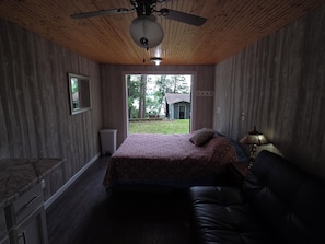 3 chambres, accès au Wi-Fi (inclus), literie fournie