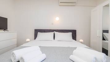 Studio (Comfort Studio Apartment with Balcony) | 16 bedrooms, free WiFi