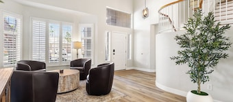 Remodeled 6BR in Red MTN Ranch • Priv Pool, Firepit, BBQ, Basketball Hoop
