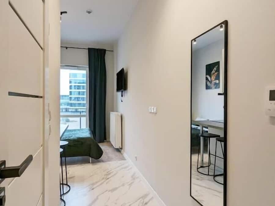 Apartamento, sacada, vista para a cidade | Cortinas blackout, quartos à prova de som, ferros/tábuas de passar roupa