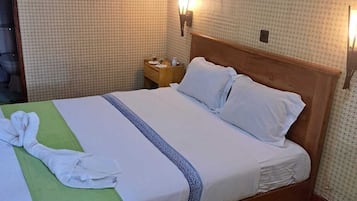 5 bedrooms, WiFi