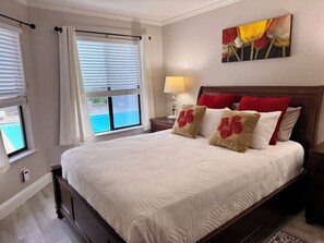 Iron/ironing board, internet, bed sheets - Beachfront 2/2, Steps to Del Monte Beach in Monterey, CA, Deck, Garage, Pool,Gym (Monterey)