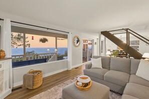 Smart TV, fireplace, DVD player - Harrington Reserve: Sunset Bluff • Newly Renovated Luxury Coastal Retreat • Panoramic Views • Designer Interiors • Spa Vibes (Port Angeles)