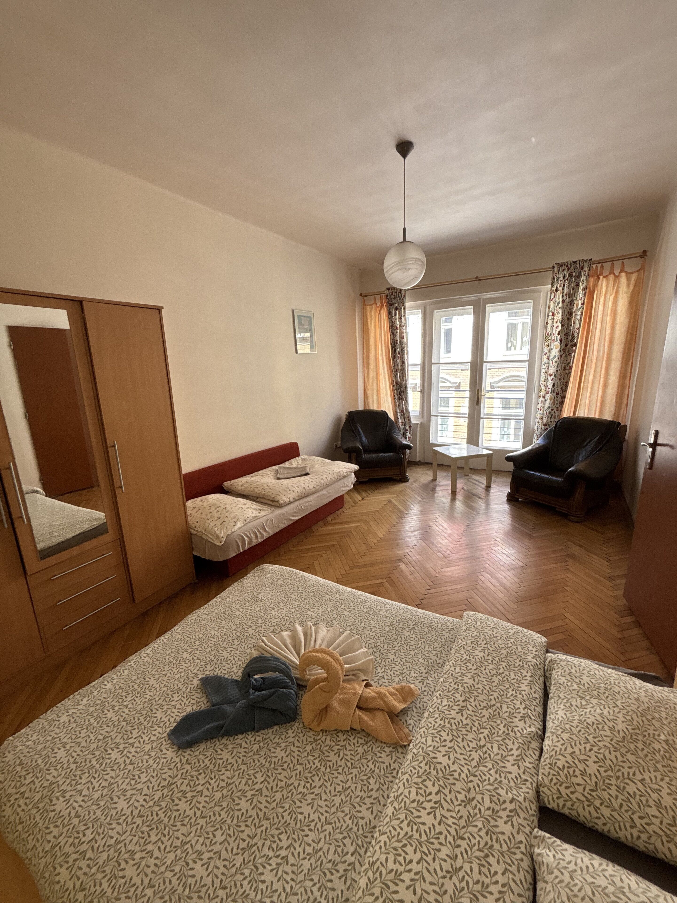 Deluxe Apartment