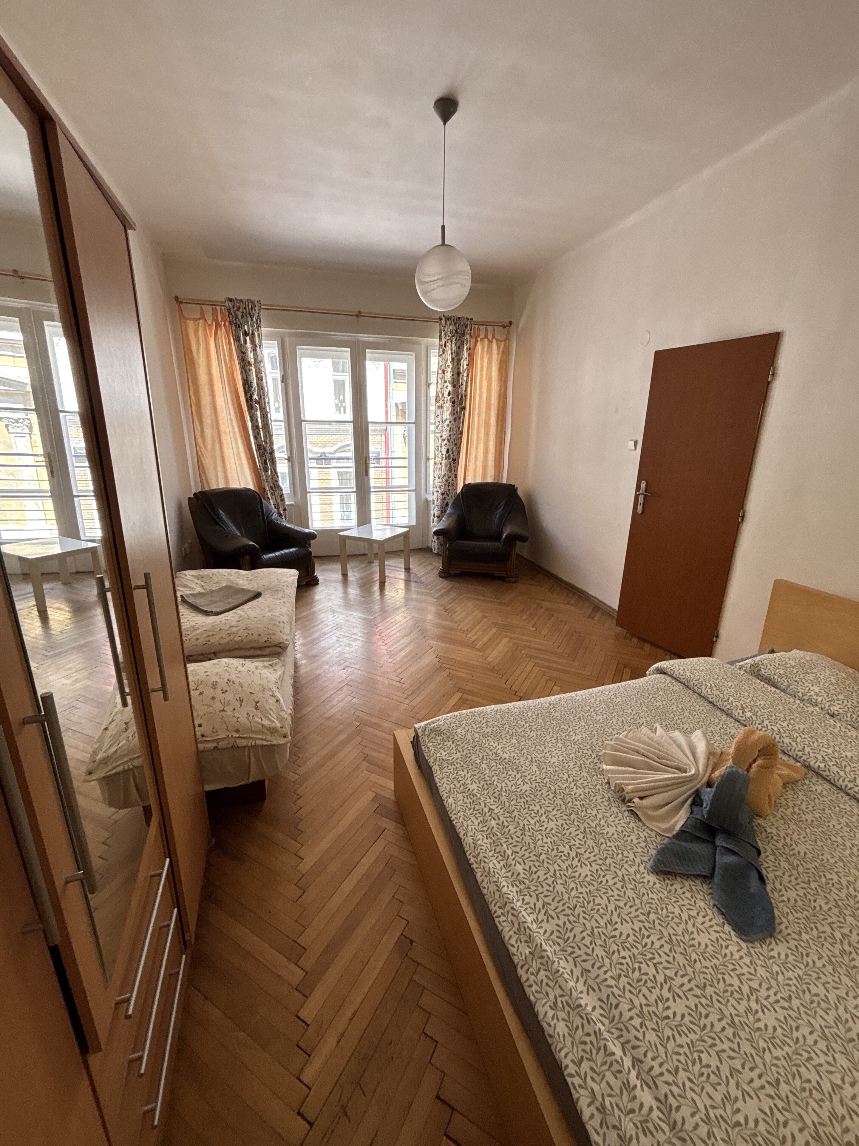 Deluxe-Apartment | Zimmersafe, Schreibtisch, laptopgeeigneter Arbeitsplatz