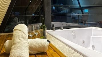 Deluxe Chalet, Balcony, Mountain View | Property grounds
