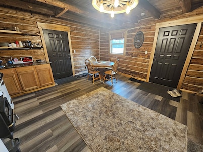 Original Hand-Hewn, Cedar, Log Cabin. Restored 1-bedroom on St. Louis River.