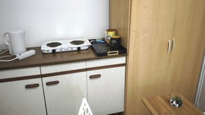 Interior - Stay in Dunkirk: Room Near Malo Beach and Shops (Dunkerque)
