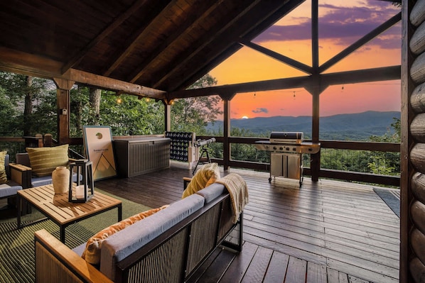 Terrace/patio - Mountain Views | Sauna | Hot Tub | Movie Theater (Blue Ridge)
