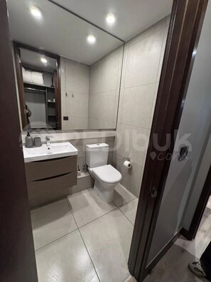 Apartment | Bathroom - Rbk Moderno depto en Las Condes (Santiago)