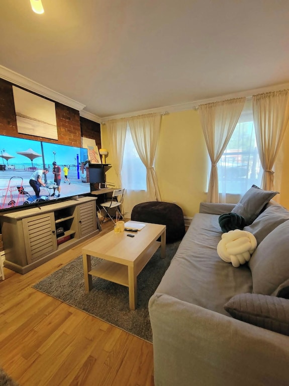 Cozy Garden Studio In Jersey City With Workspaces - 2 Stops To Nyc - Brooklyn, NY