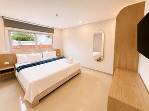 In-room safe, free WiFi - Hotel Azure Cartgena (Cartagena)