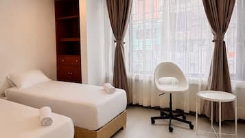 Comfort driepersoonskamer | Gratis wifi, beddengoed