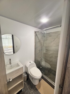Bathroom - Zentio Hotel (Bogotá)