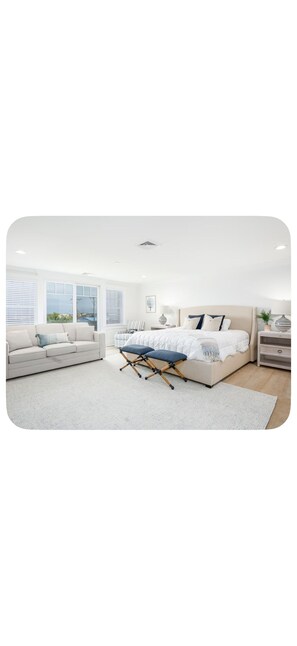 2 bedrooms, free WiFi, bed sheets - Stunning Ocean views, private deck, large corner unit. (Plymouth)