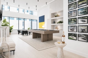 Spielezimmer