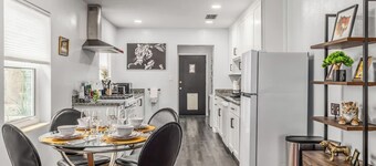 The Tiger House | 3BR Near UF & Downtown