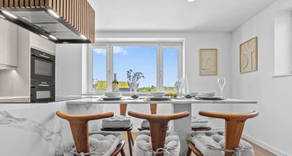 3BR Cosy & Chic House, Guildford Festival Offer!