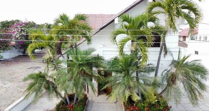 BEACH HOUSE