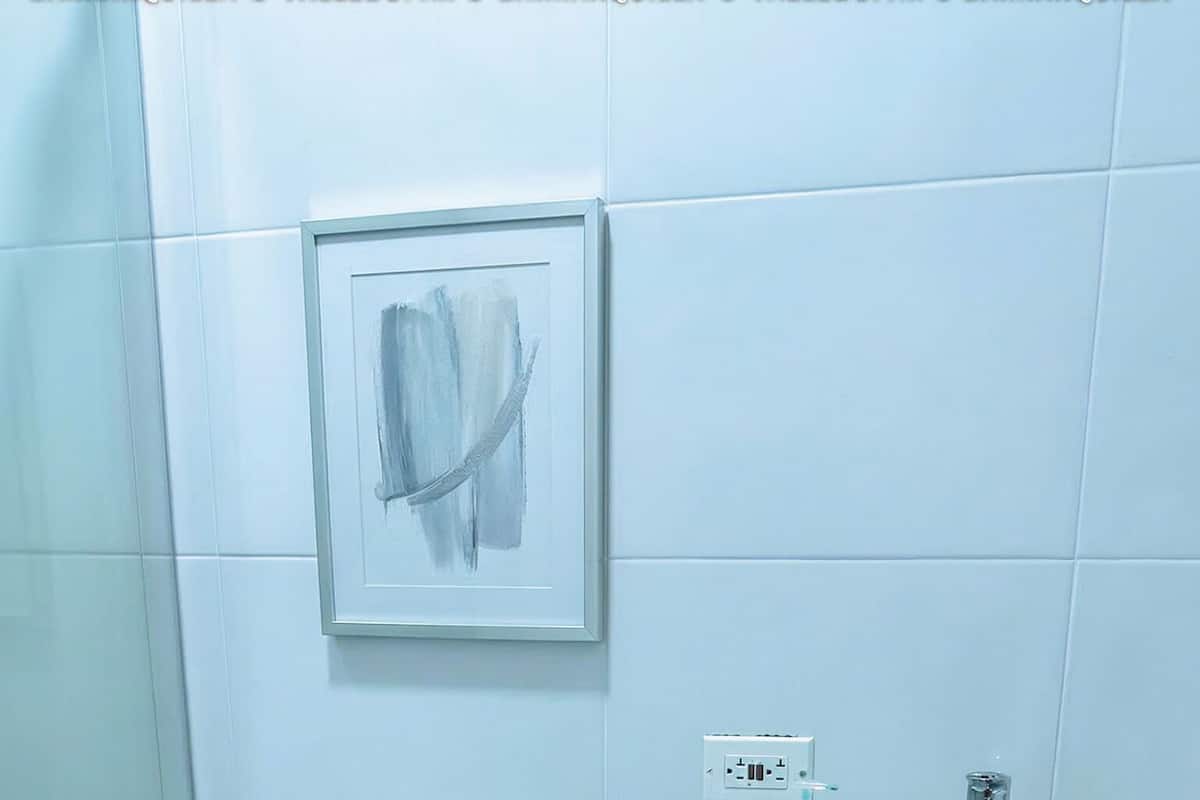 Exclusive-Apartment, Stadtblick | Badezimmer