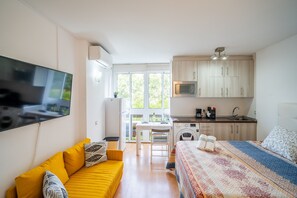 Bügeleisen/Bügelbrett, Bettwäsche