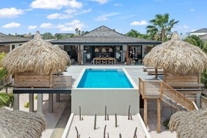 Piscina externa
