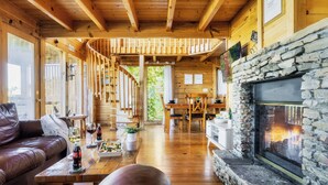 Unclassified image, 4 of 55, button - Panoramic Views w/ Hot Tub, Pool Table, Arcade! (Sevierville)
