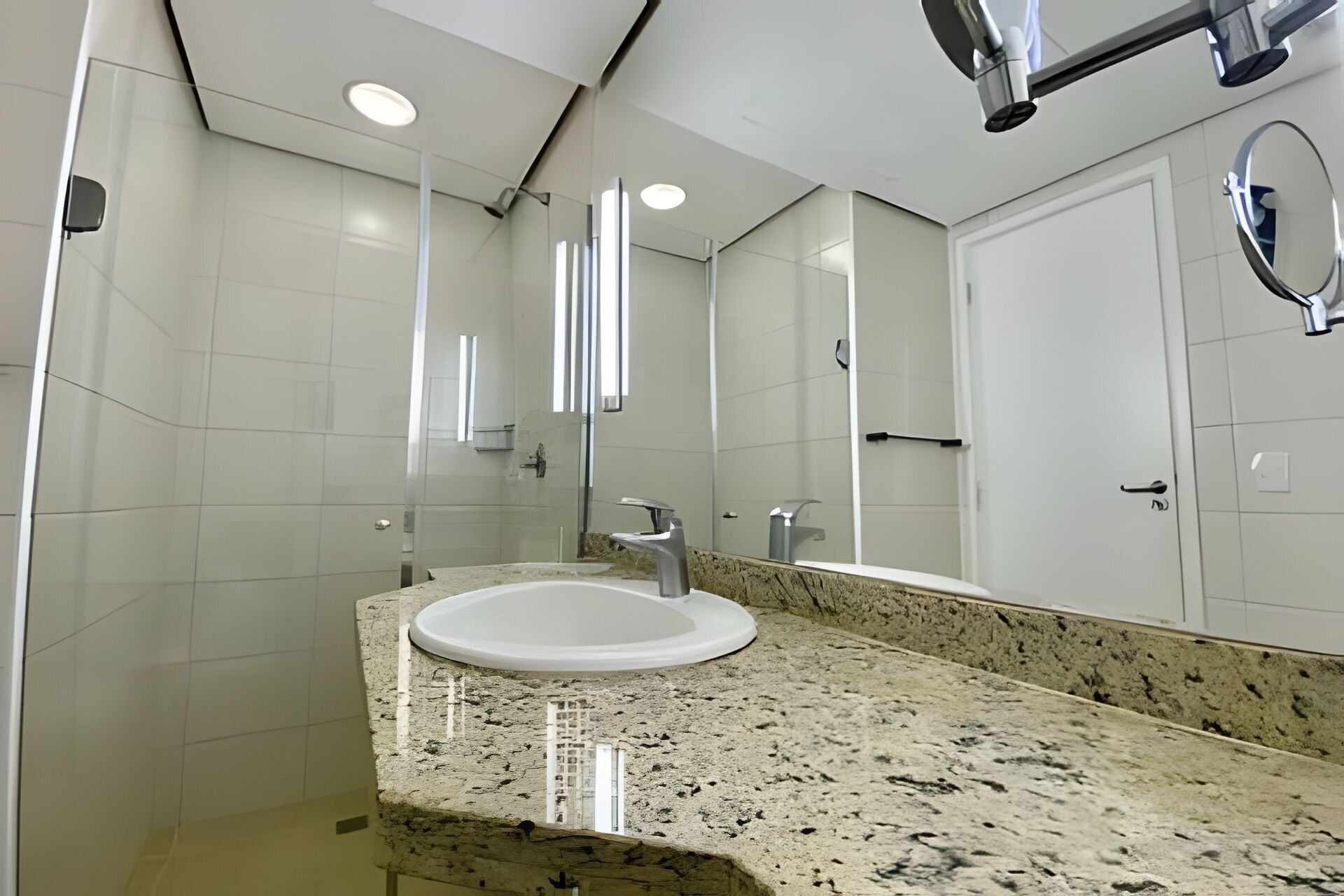 Apartment | Bathroom