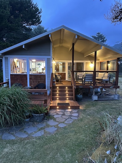 Beachfront Property Near Twin Rocks