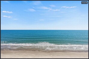 Beach - Oceanfront Oasis - Steps to Beach - Pool, Hot Tub & Elevator (Murrells Inlet)