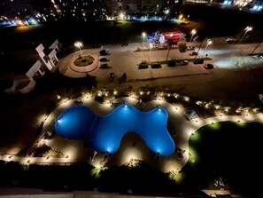 Apartment, 2 Schlafzimmer, barrierefrei, Gartenblick | Pool | Außenpool