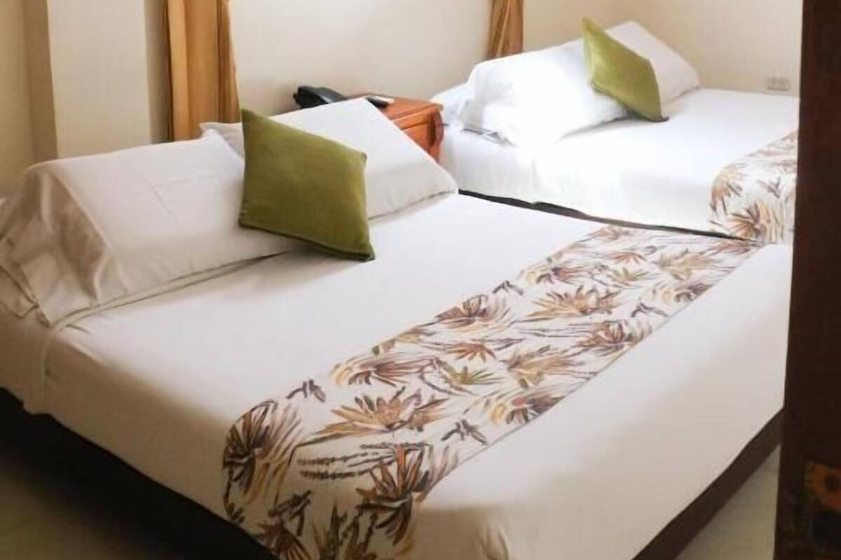 Chambre Standard | Coffres-forts dans les chambres, Wi-Fi gratuit