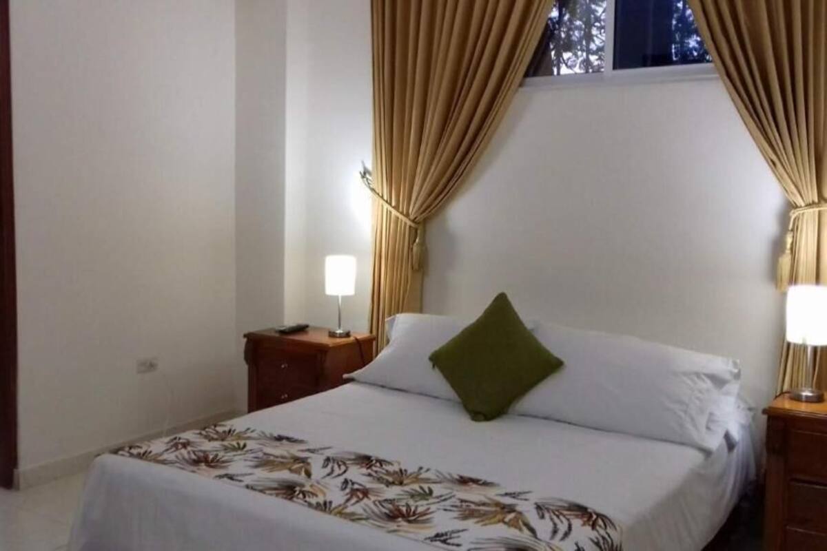 Chambre Double Standard | Coffres-forts dans les chambres, Wi-Fi gratuit