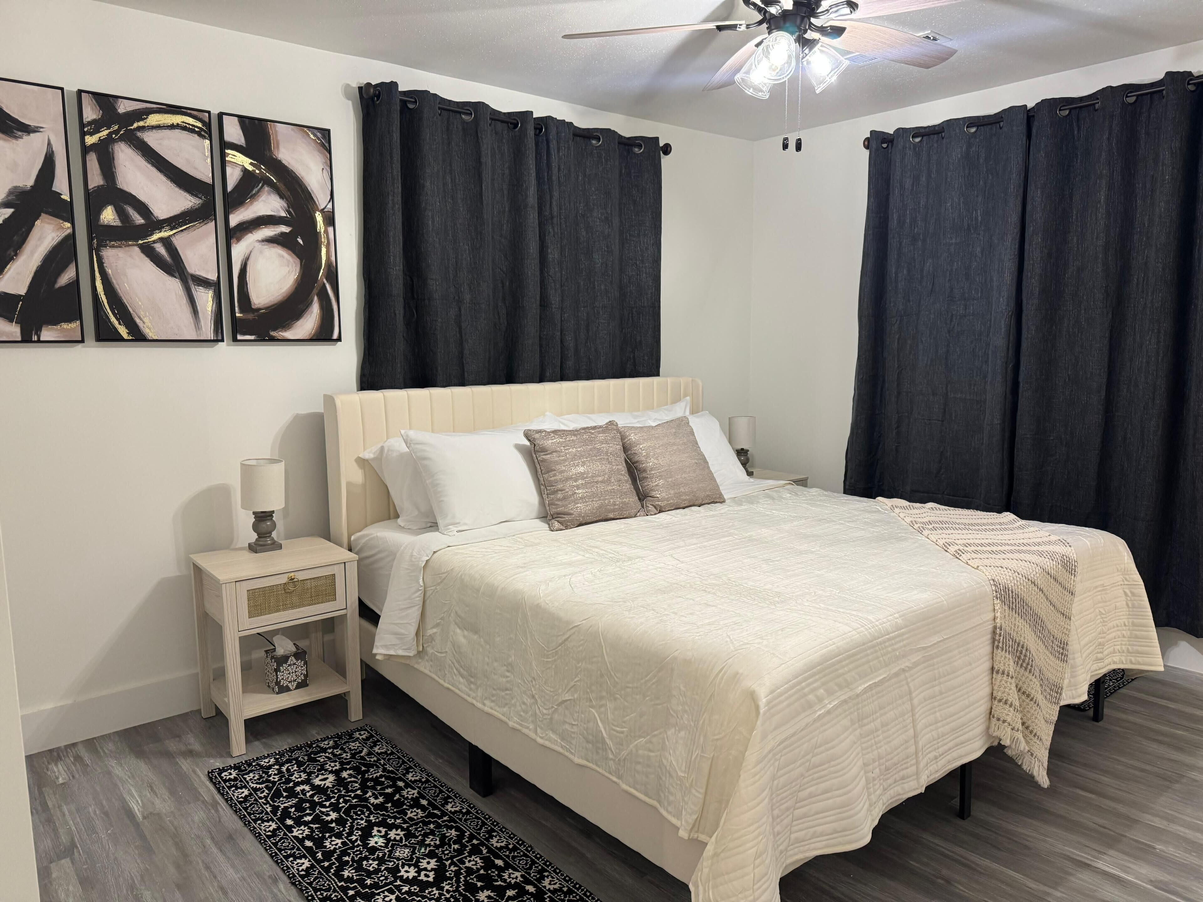 Iron/ironing board, WiFi, bed sheets
